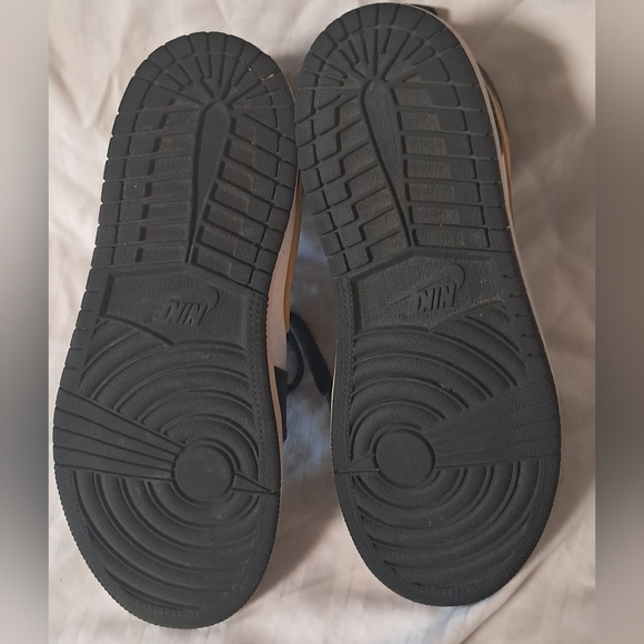 2Y Air Jordan 1 - Picture 5 of 13